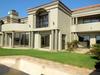 &nbsp;Property For Sale in Featherbrooke, Roodepoort